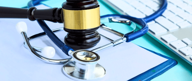 Odpowiedzialność lekarza za błąd medyczny a konsultacje online